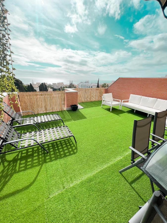 Cozy Apartment With Large Terrace ตอร์เรโมลิโนส ภายนอก รูปภาพ